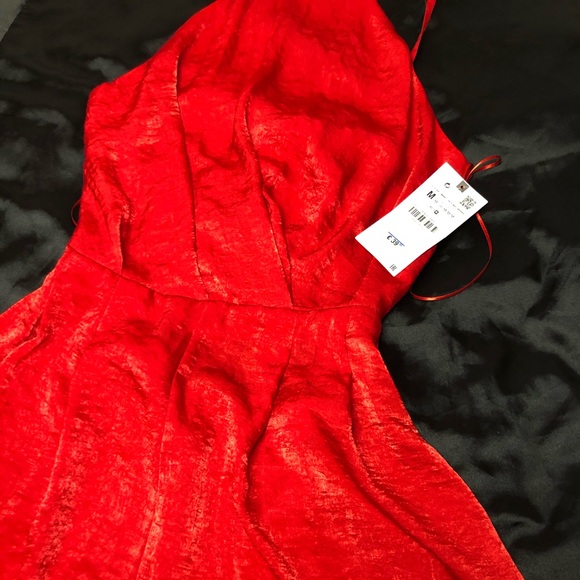 Zara Pants - Valentine’s Red romper🌹